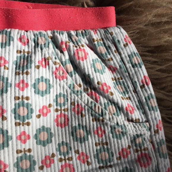 PetitBateau pink & grey floral skirt w/pockets - size 5G - Picture 4 of 9